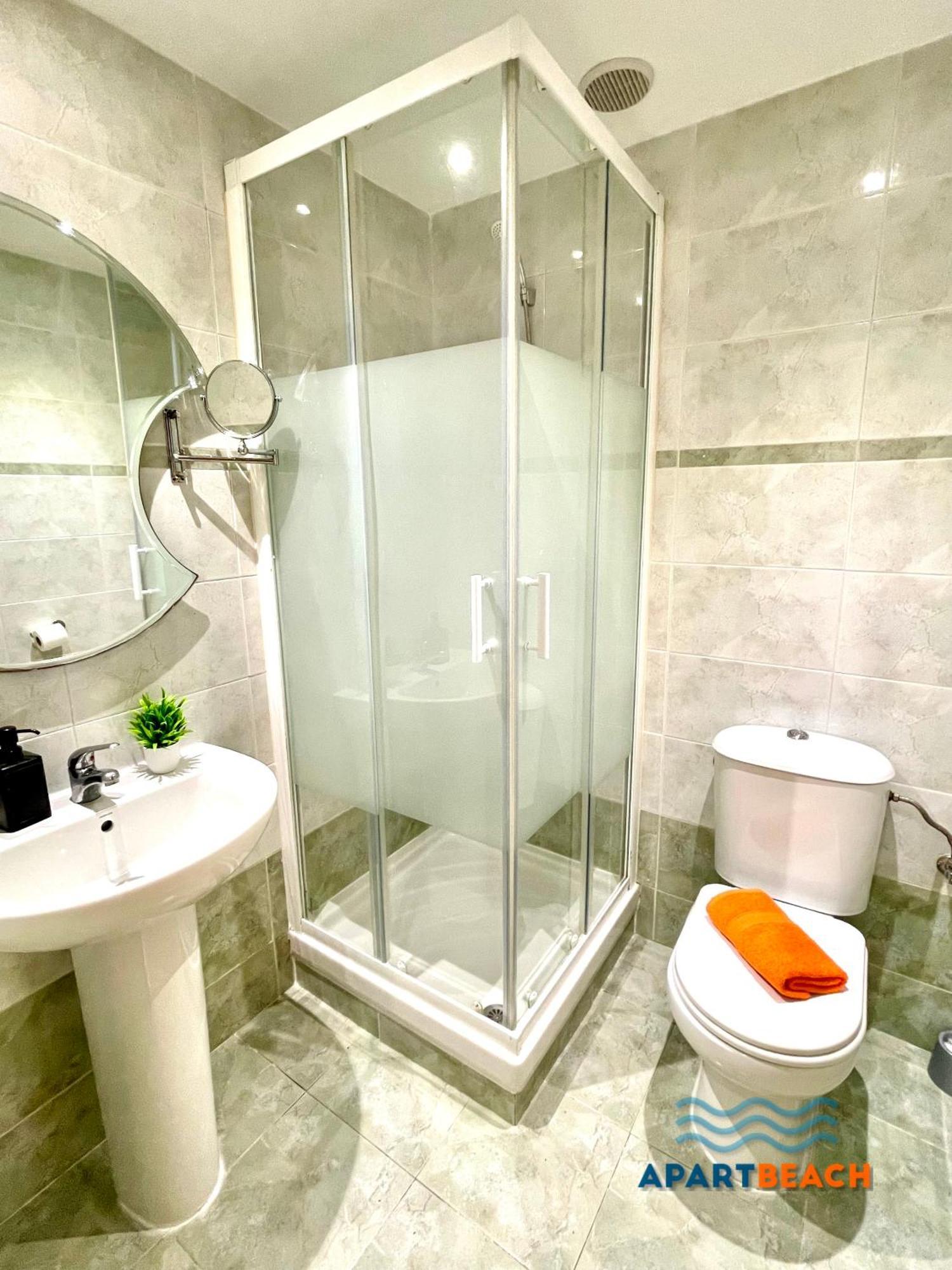 Apartbeach Golden I Muy Luminoso Junto Playa Y Climatizado Salou Exterior foto